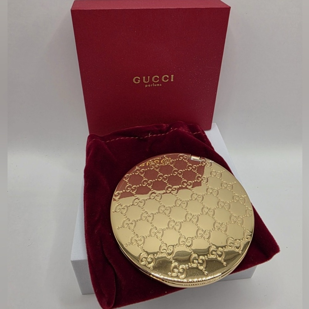 Gucci Gold Compact with Red Velvet Case